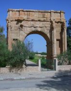 Arco di Diocleziano a Sufetula