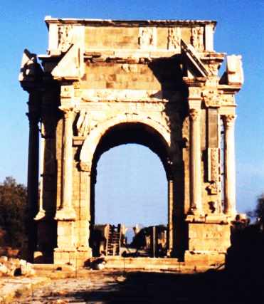 L'arco dell'imperatore Settimio Severo a Leptis Magna