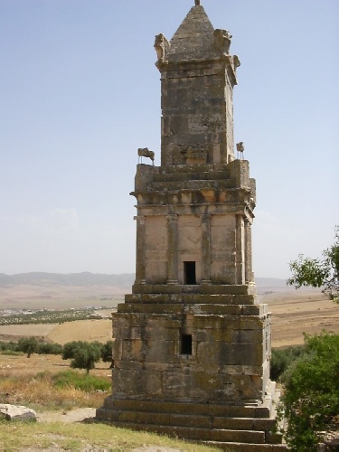 Il Mausoleo punico-libico di Douggha