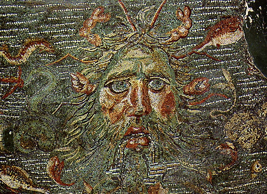 Testa del Dio Oceano: mosaico dalla casa di Asclepeia