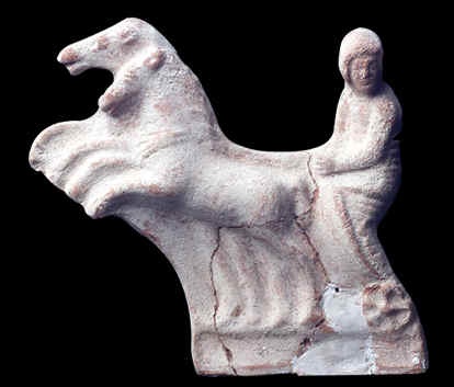 Statuetta in terracotta che raffigura una biga al galoppo. Il reperto si trova al Museo del Bardo.