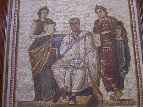 Particolare del mosaico di Virgilio con le Museo