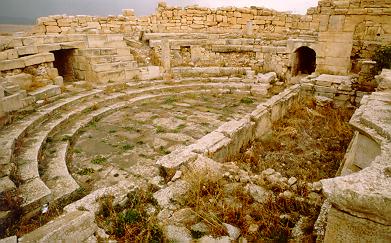 Madaura: il Teatro della città romana