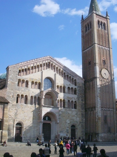 Parma: la cattedrale nel centro citt