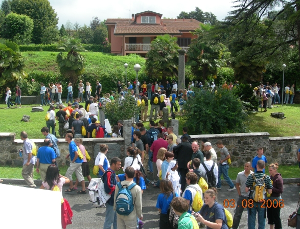  I giovani agostiniani entrano nel parco sant'Agostino 