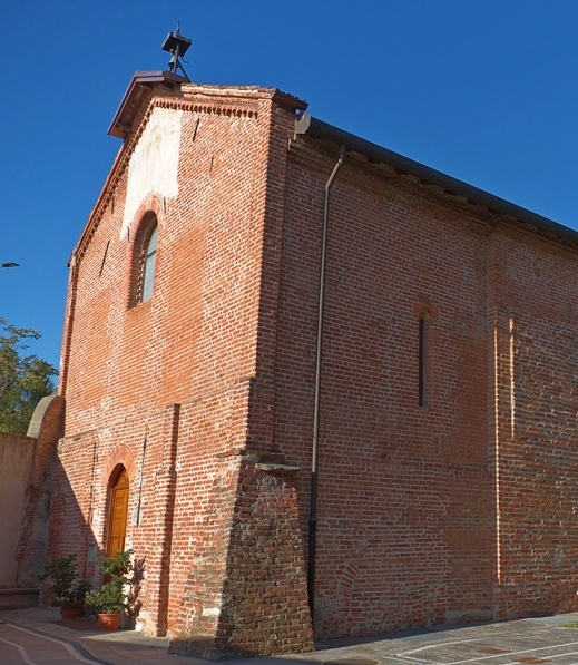 La chiesa di santa Maria alla Fonte o chiesa Rossa