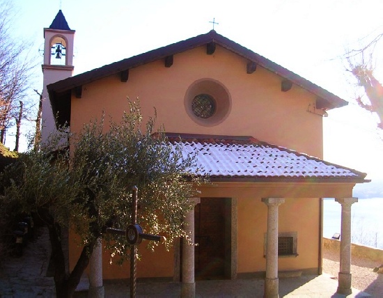 Il Santuario della Madonna della Neve a Pusiano