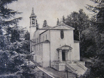 La chiesa parrocchiale dopo l'ampliamento del 1930