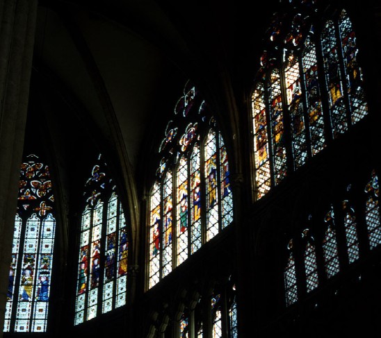 Le vetrate della cattedrale di Notre Dame a Ses