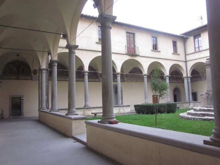 Il chiostro del convento agostiniano di Cortona