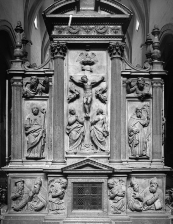 L'altare con Agostino e i Dottori della Chiesa