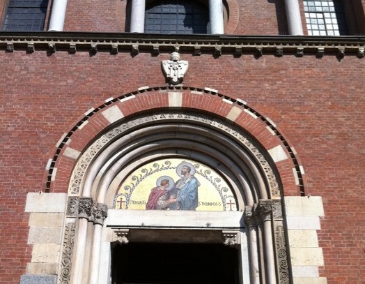 Sant'Ambrogio e sant'Agostino nella lunetta della chiesa di S. Agostino a Milano