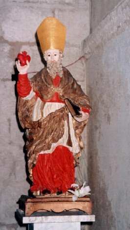Agostino vescovo e cardioforo nella chiesa di sant'Agostino ad Alghero