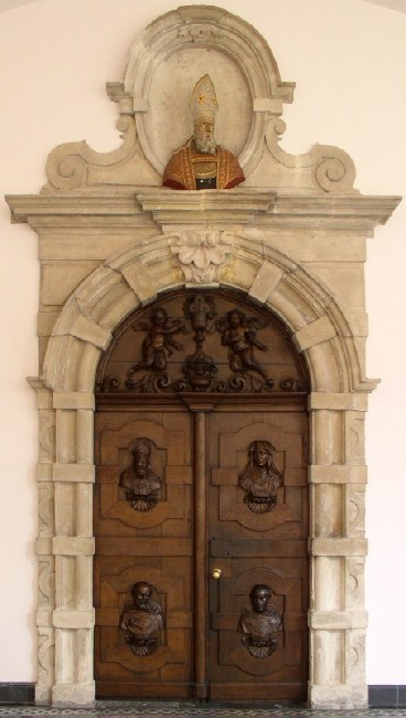 Il portale del monastero a Gand