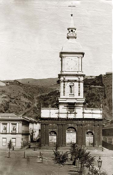 La chiesa di sant'Agostino a Valparaiso