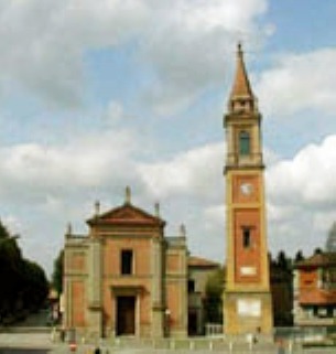 La piazza della chiesa di sant'Agostino a Sant'Agostino di Ferrara