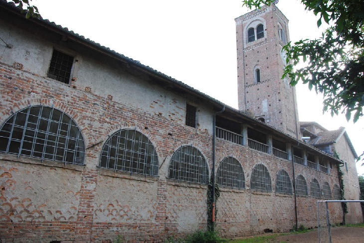 Resti della struttura del monastero agostiniano di Cavallermaggiore