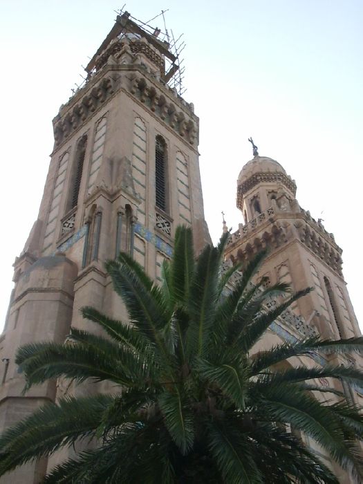 La Basilica in restauro nell'agosto del 2004