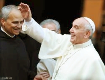 Papa Francesco con il Priore Generale p. Robert Prevost