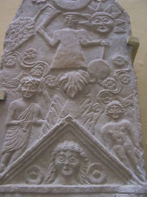 Sommità di una stele punica