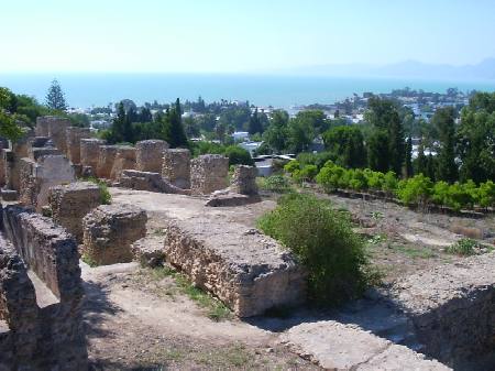 Alcuni ruderi dell'antica Cartagine sulla collina di Birsa