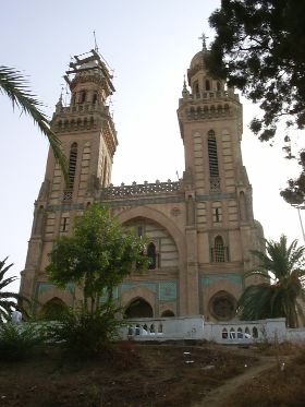 La facciata della Basilica di S. Agostino a Ippona