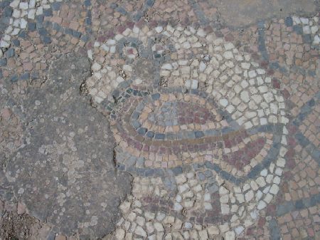 Particolare di un mosaico della Basilica cristiana