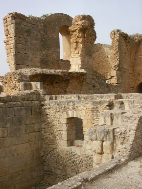 Intrecci di architetture per i grandiosi resti delle Terme di Julia Memmia