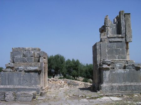 L'arco di Septimio Severo: un monumentale ingresso alla città