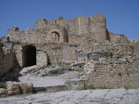 L'imponente complesso delle Terme Liciniane