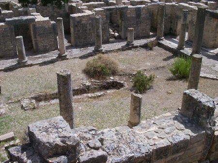 Il peristilio della Villa del Trifoglio