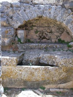 Nicchia in un muro dell'abside
