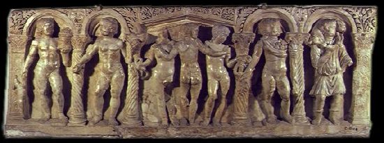 Tomba: sette divinità esprimono il rinnovamento e l'eternità promessa al defunto