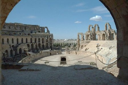 L'interno dell'imponente anfiteatro