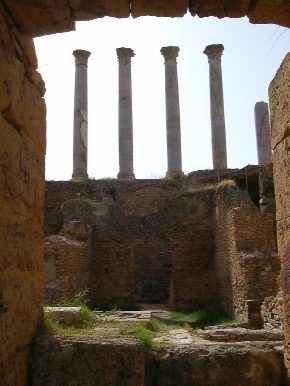 Il Capitolio visto dagli spazi del Foro quadrato