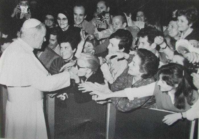 I pellegrini cassaghesi incontrano papa Giovanni Paolo II