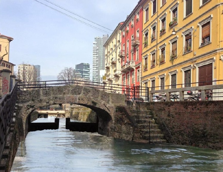 La Conca dell'Incoronata a Porta Nuova a Milano
