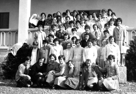 Ragazze all'Oratorio femminile nel 1965