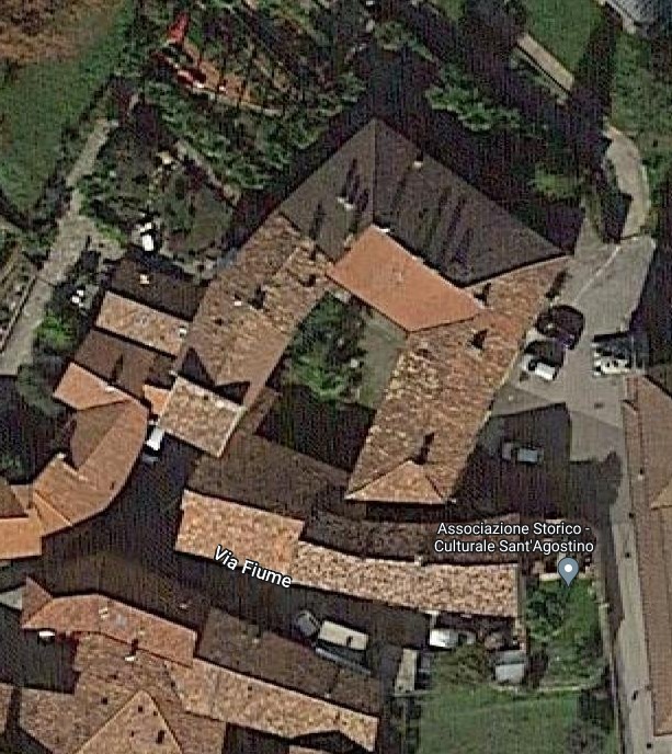 La casa da nobile Nava a Cassago presso la attuale chiesa parrocchiale