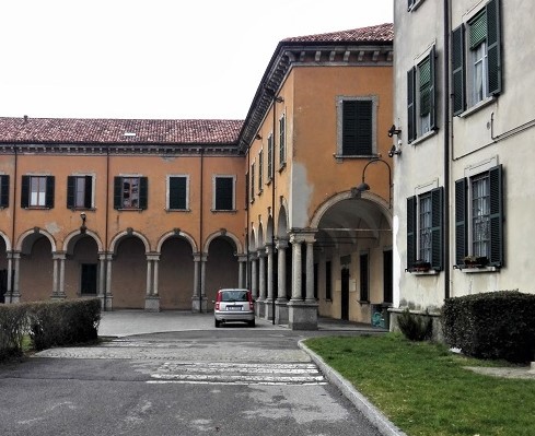 L'antico monastero delle monache di Cremella