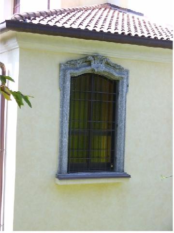 L'entrata privata dei Visconti alla chiesa parrocchiale