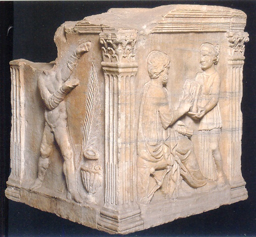 Altorilievi di età romana da Como