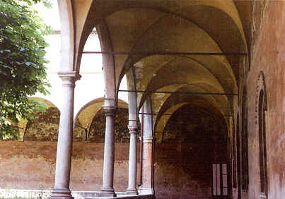 Il chiostro del monastero agostiniano di Fano