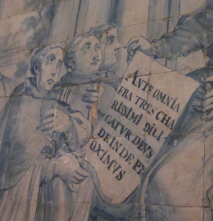 Agostino consegna la sua regola ai monaci: particolare dell'incipit