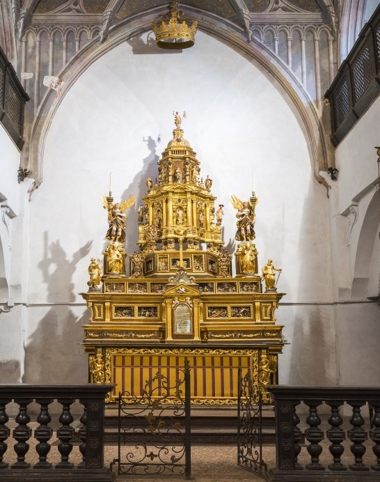 Agostino vescovo e Dottore della Chiesa