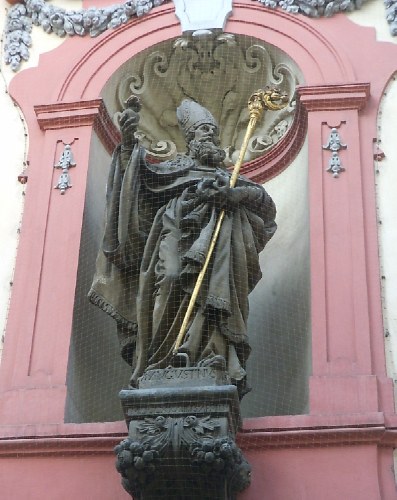 Sant'Agostino vescovo col cuore fiammante