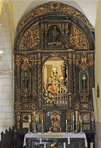 L'altare della Divina Pastora