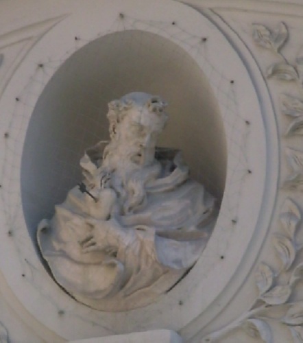 Sant'Agostino cardioforo nella Chiesa parrocchiale di Mülln, Salisburgo