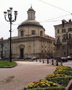 Immagine della chiesa di santa Croce a Torino