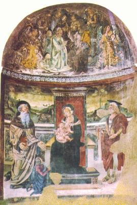 Affreschi all'interno della chiesa